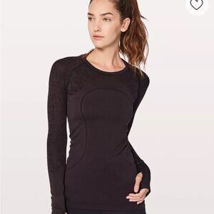 Lululemon Swiftly Tech LS Crew
